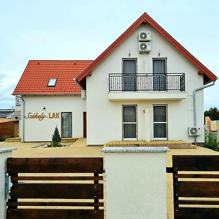 Székely-Lak Apartman Hegykő Esterno foto